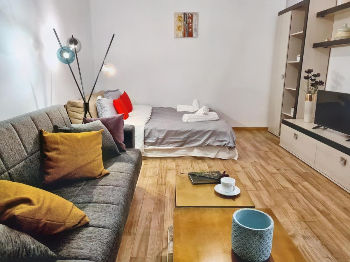 Lovely Ultracentral Apartment With Parking Kaloşvar Dış mekan fotoğraf