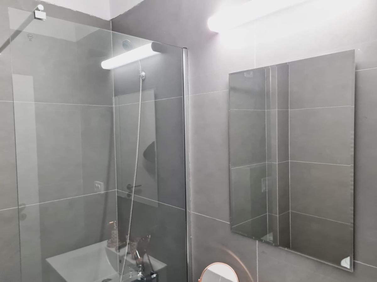 Lovely Ultracentral Apartment With Parking Kaloşvar Dış mekan fotoğraf