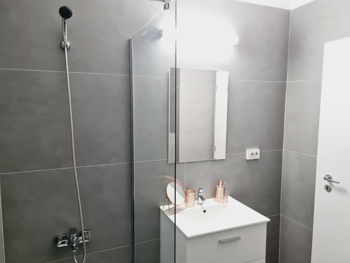 Lovely Ultracentral Apartment With Parking Kaloşvar Dış mekan fotoğraf